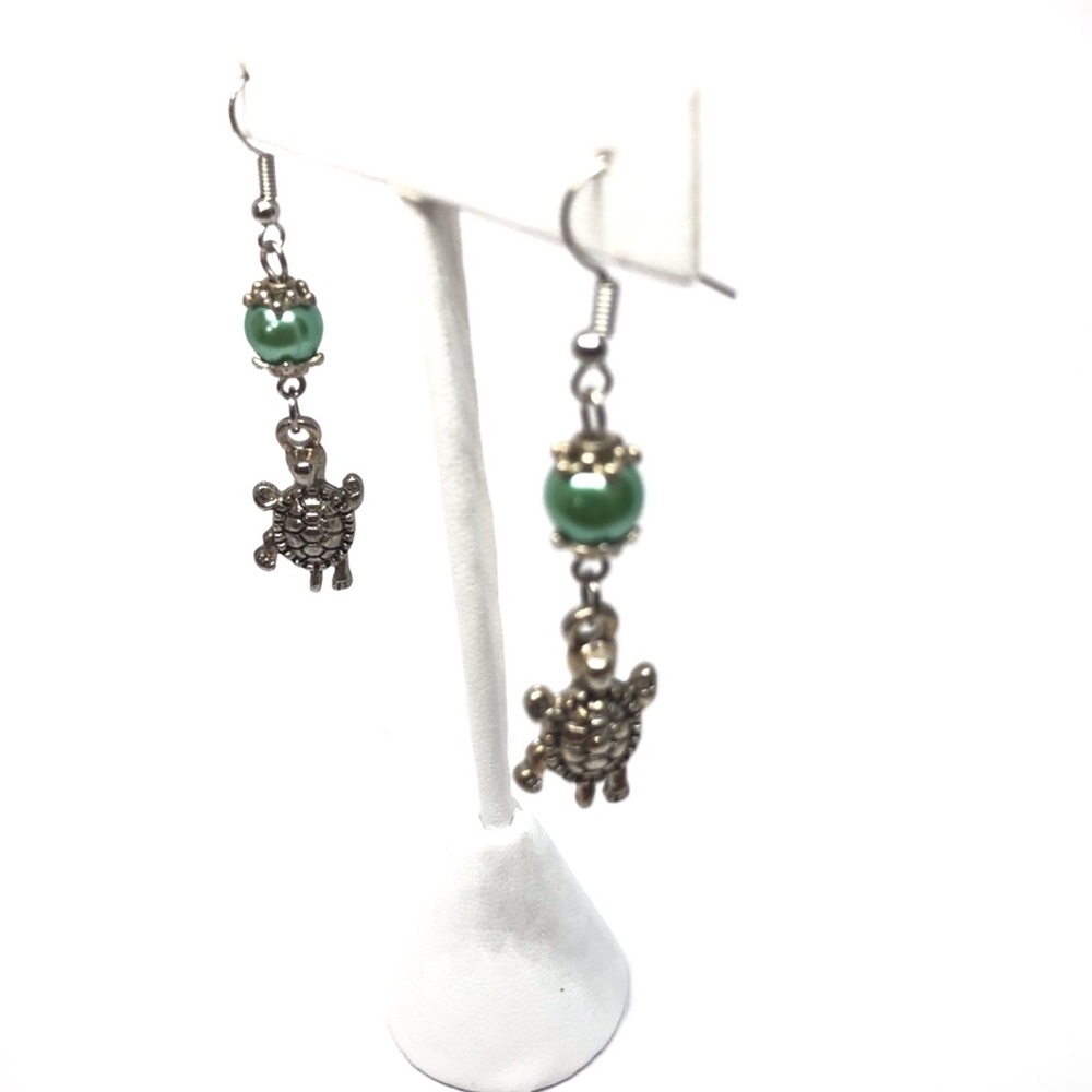 {3 for $20} sea turtle dangle earrings with pearls